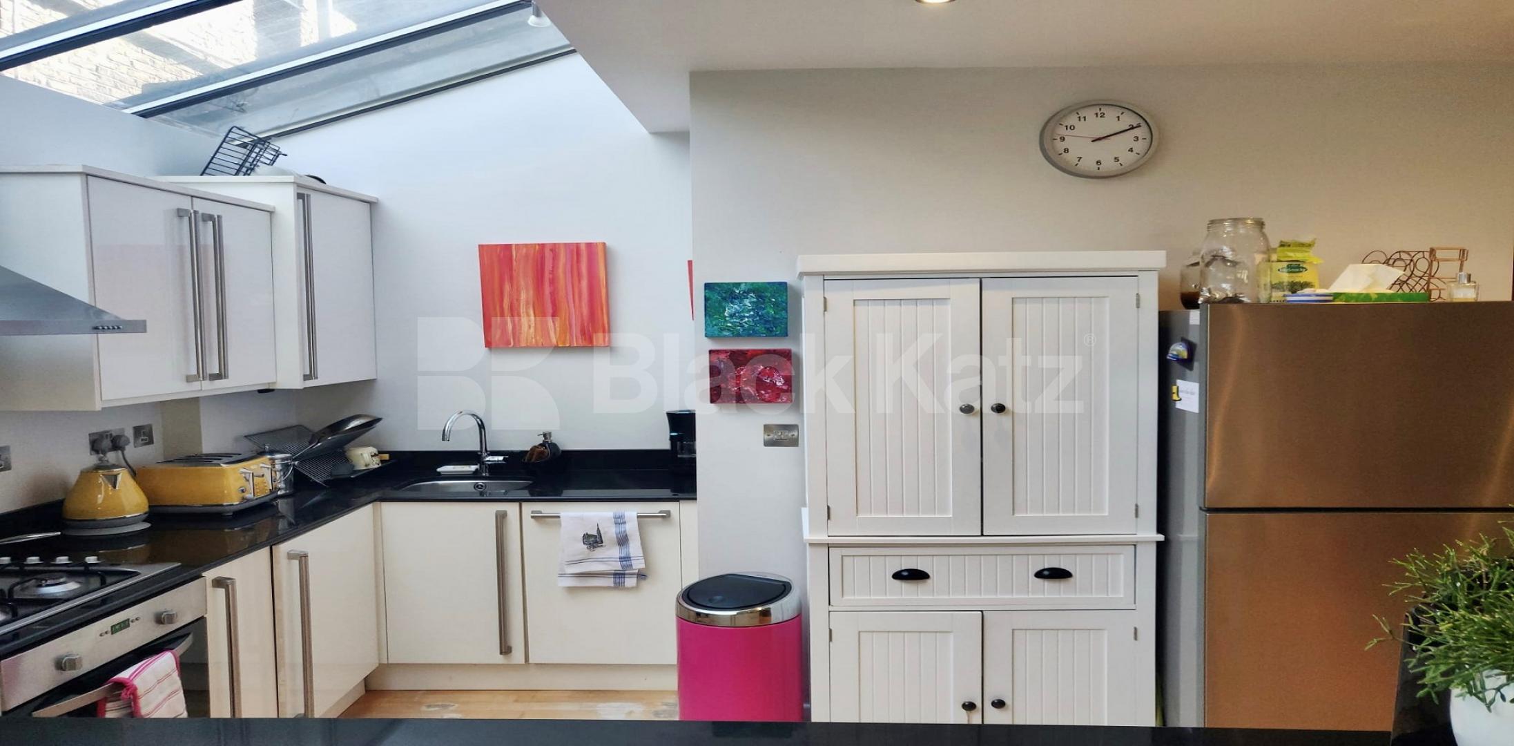 			LET, 2 Bedroom, 1 bath, 1 reception Apartment			 Fernlea Road, Balham